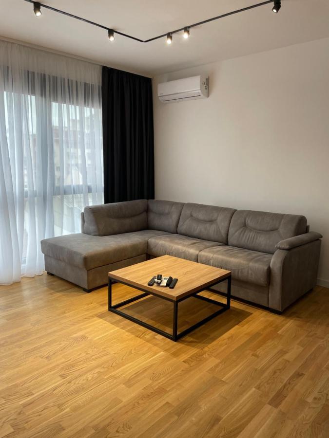 Leo Lux 2 Daire Ni Dış mekan fotoğraf